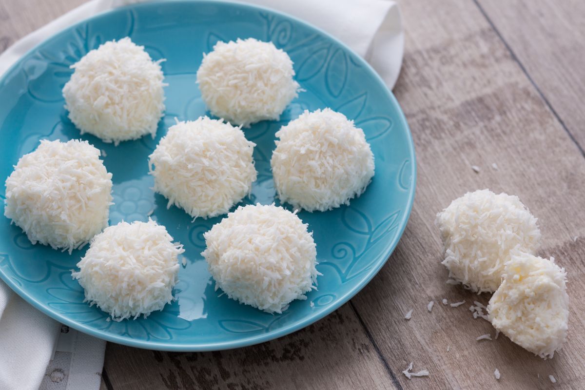 Bolinhas de coco