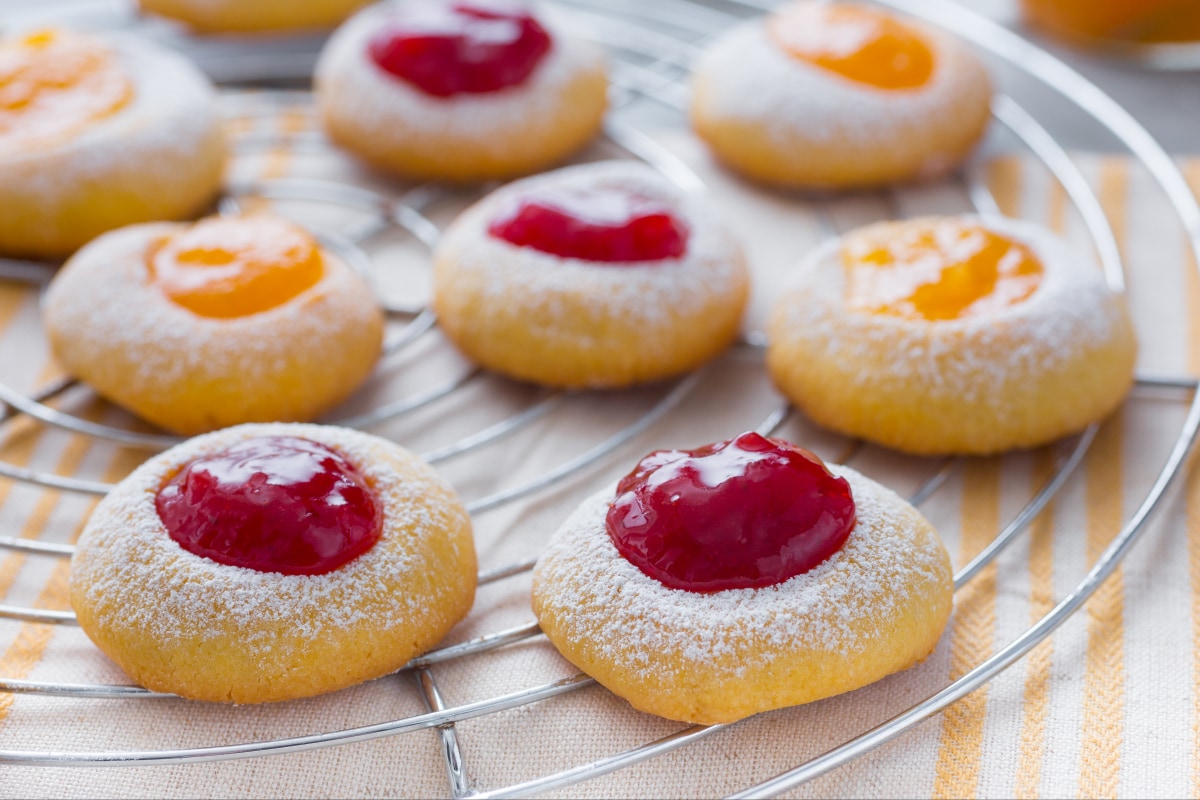 Biscoitinhos de manteiga com geleia