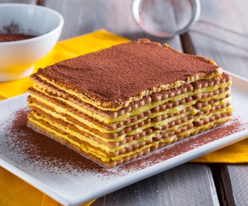 Tiramisù com biscoitos secos