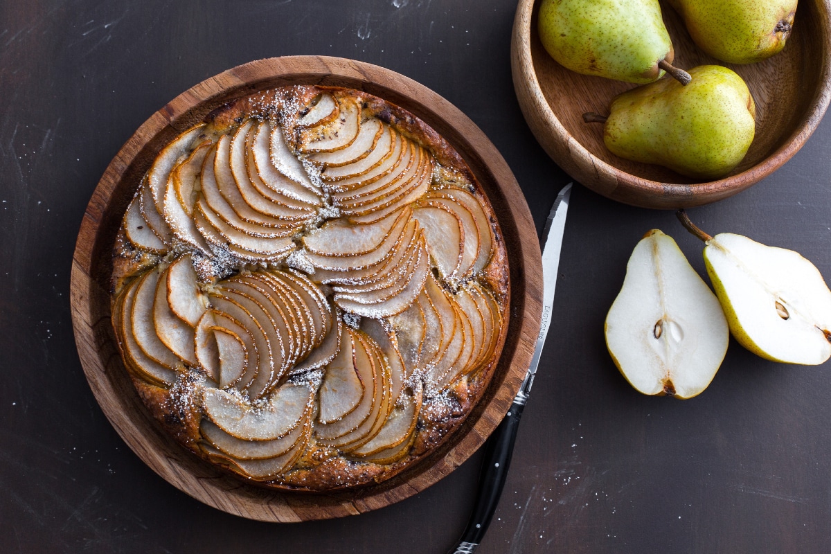 Torta de ricota, pera e chocolate