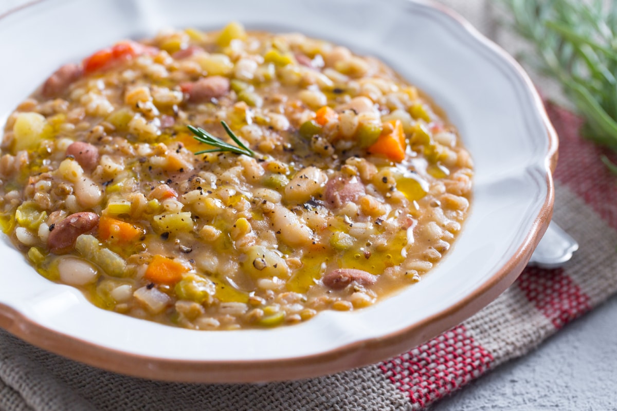 Sopa de leguminosas e cereais