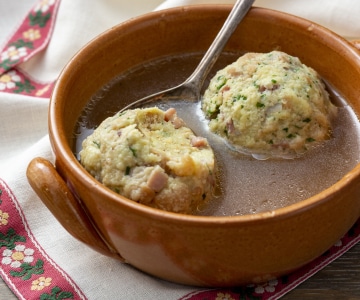 Canederli tiroleses (Knödel)