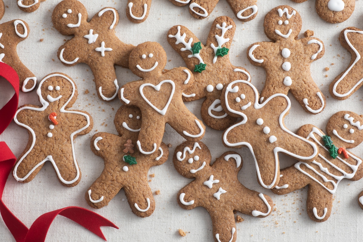 Biscoitos de gengibre (gingerbread)